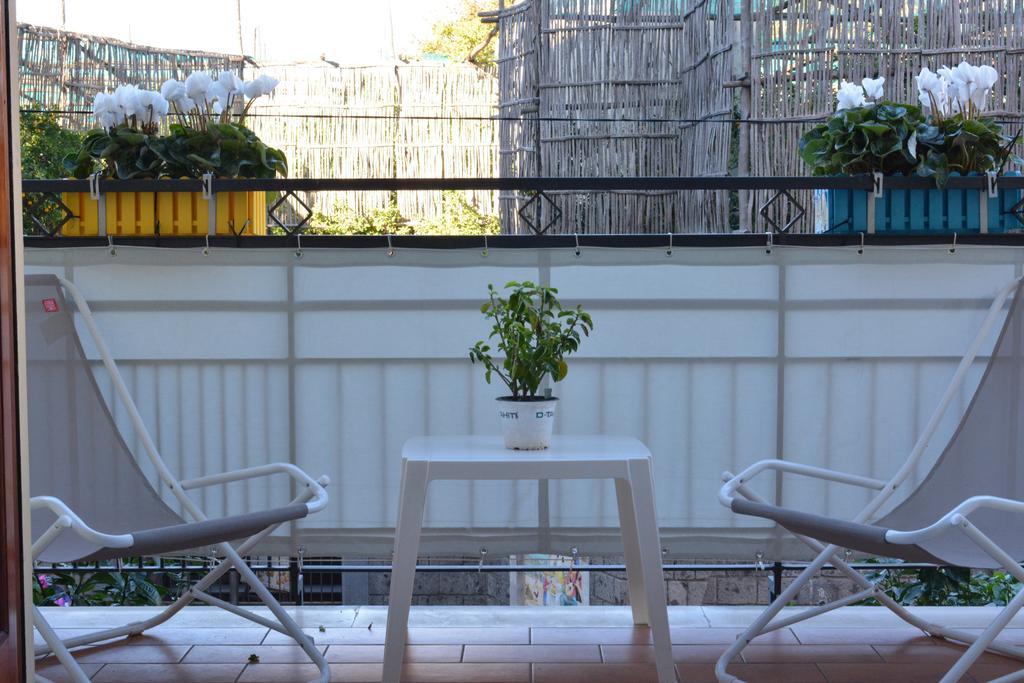 Flower Suites Sorrento Exterior foto