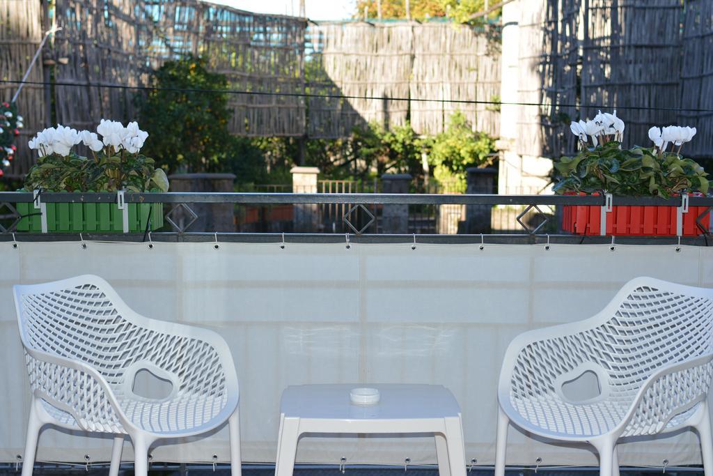 Flower Suites Sorrento Exterior foto